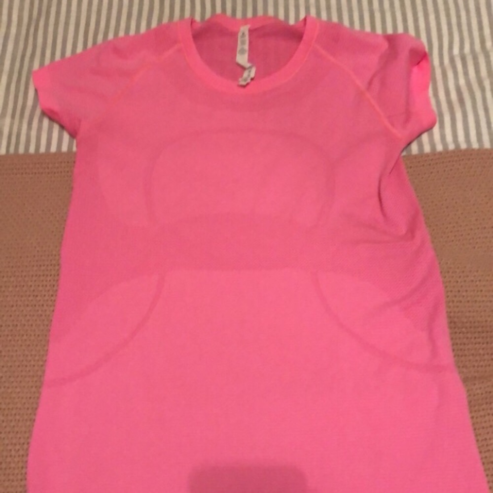 Lululemon shirt euc size 10